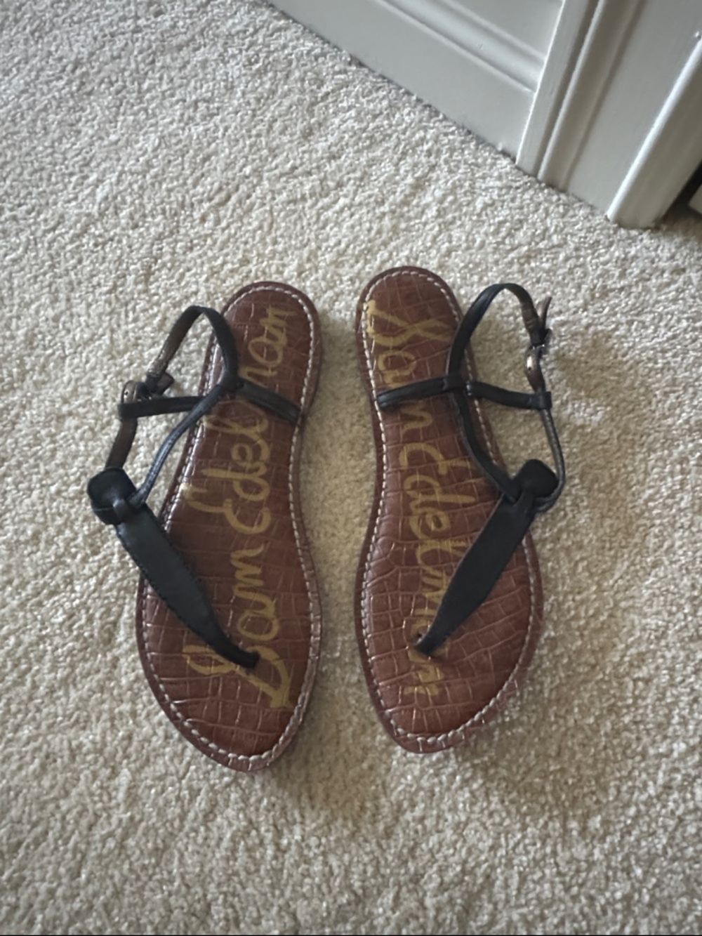 Sam Edelman Black Leather T-Strap Sandals with Brown Footbed